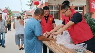 The fragrance of the leisurely rice dumplings, thick Dragon Boat Festival. In order to carry forward the excellent traditional Chinese culture and create a joyful and peaceful holiday atmosphere, on June 7,